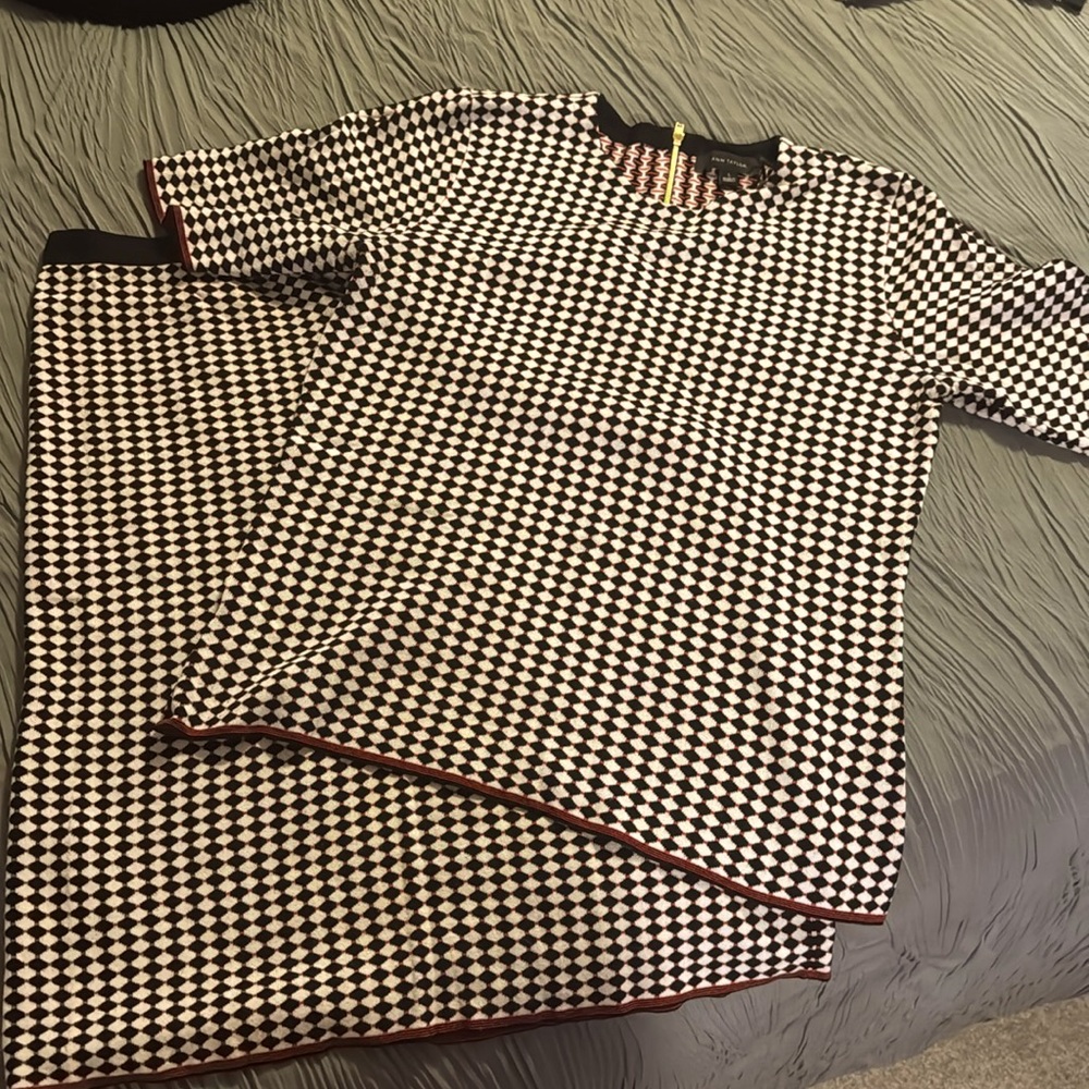 Gorgeous sweater skirt set